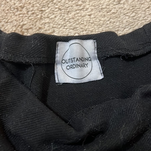 Outstanding Ordinary Black Skirt Free Size fit Small - Picture 2 of 2